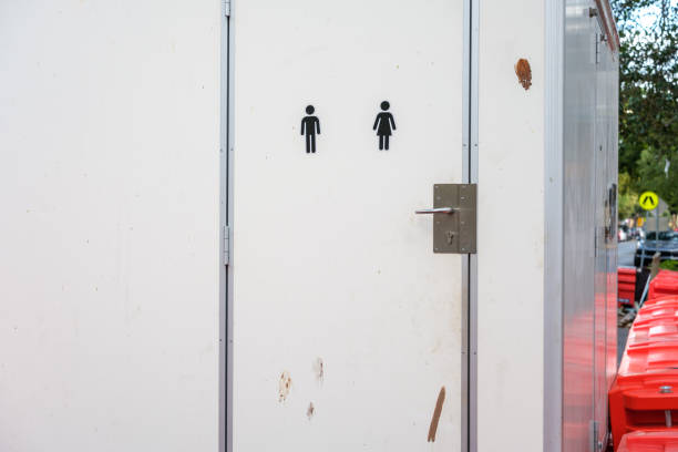 Best Portable bathroom rental  in Granite City, IL